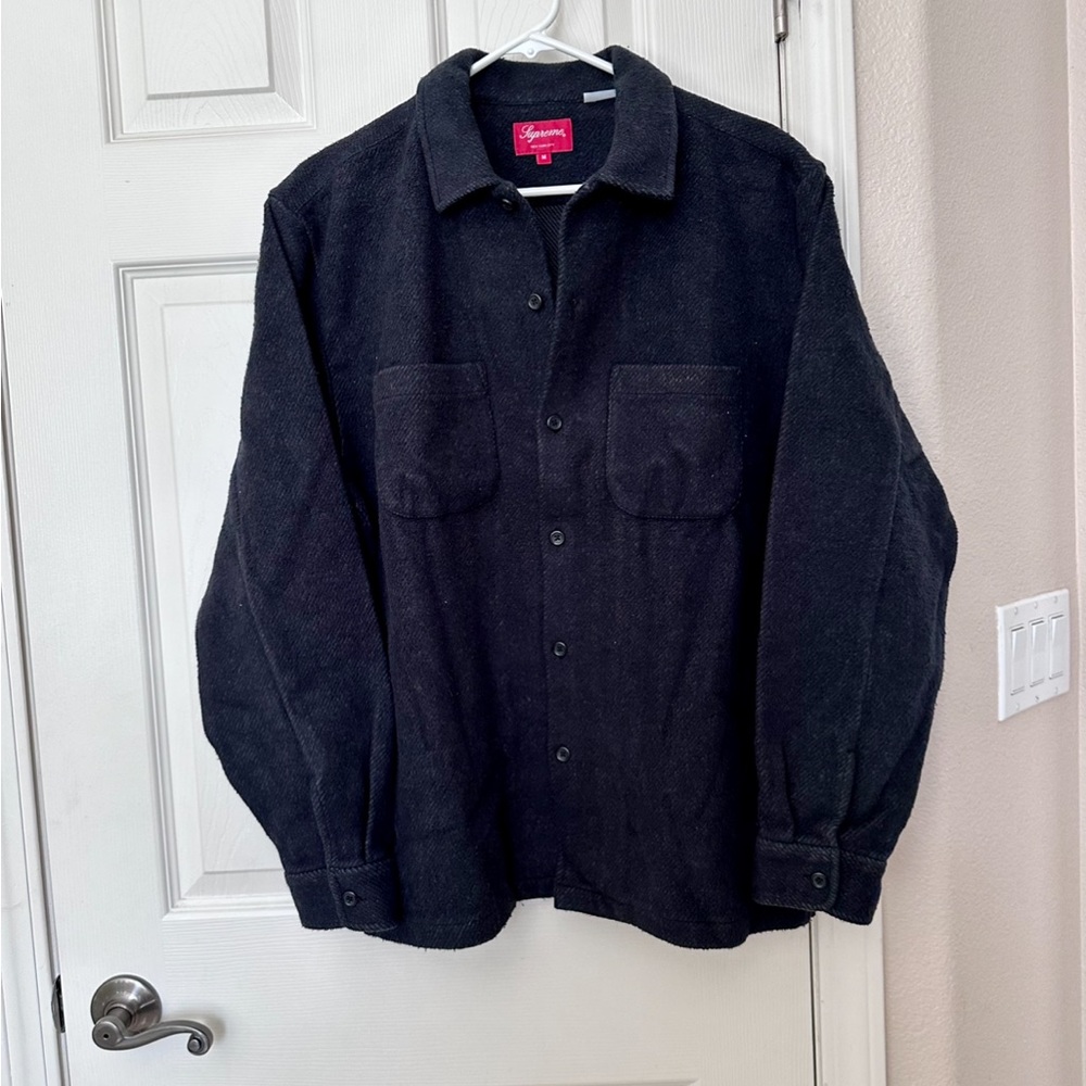 NWT Supreme Brushed Flannel shirt size medium